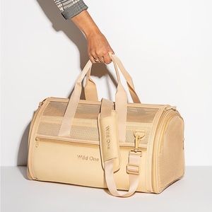 Wild One pet travel carrier - tan